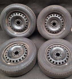 Stalen velgenset velg velgen set 16 inch 5x108 ET 52.5 zomer