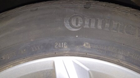 velgen set 18 inch Atlas Talagon Conti 245 60 R18 105T 5x112