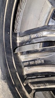 velgen set VW Audi Seat 20 Inch 4 seizoens 255 50 R20 105T