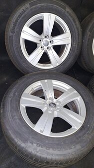 Org. velgenset velgen set 18 inch 5x112 Q7 Touareg Macan