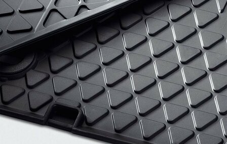 rubber vloermat mattenset mat set achter Amarok 2010+ nieuw