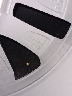 1 stuk los velg origineel VW 5x112 17 inch Seattle