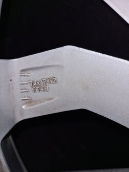 1 stuk los velg origineel VW velg 5x112 17 inch Karlskoga 5G0601025CR