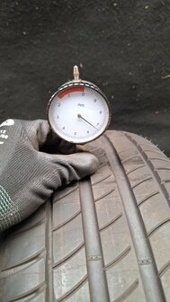 bandenset banden set Michelin 215 55 R17 94V Selfseal