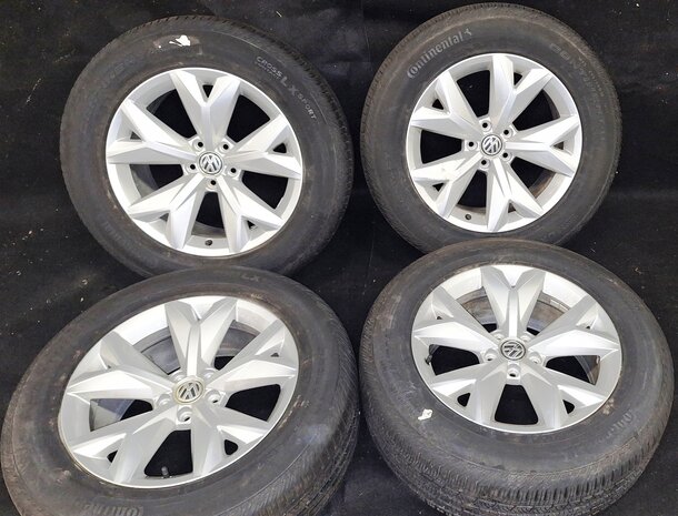velgen set 18 inch Atlas Talagon Conti 245 60 R18 105T 5x112