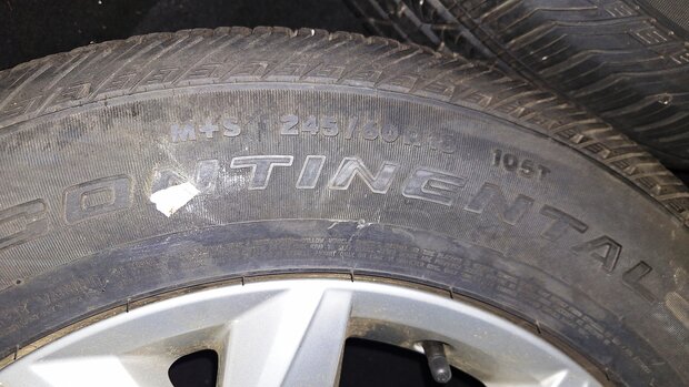 velgen set 18 inch Atlas Talagon Conti 245 60 R18 105T 5x112