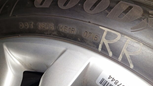 velgen set 19 inch winter Q7 Touareg E-Tron 255 55 R19 107V