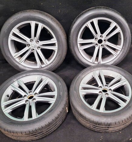 org. velgenset velgen set 17 Inch Sebring T-Roc Tiguan Ateca