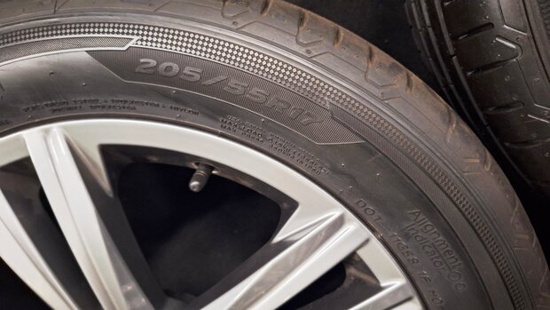 org. velgenset velgen set 17 Inch Sebring Kamiq Tcross Taigo 5x100