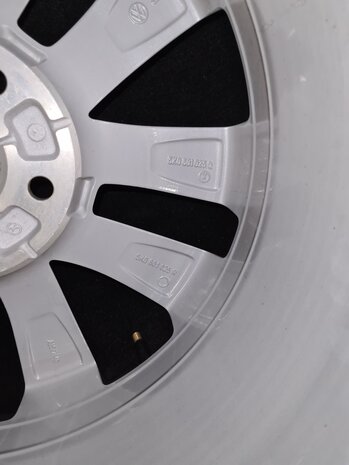 1 stuk los velg origineel VW 5x112 17 inch Seattle