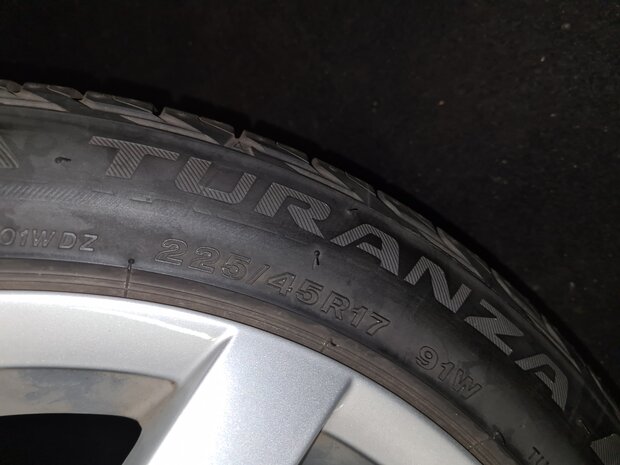 1 stuk los velg origineel VW velg 5x112 17 inch Karlskoga 5G0601025CR