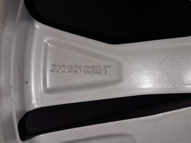 1 stuk los velg origineel VW velg 5x112 17 inch Angona 3G0601025T
