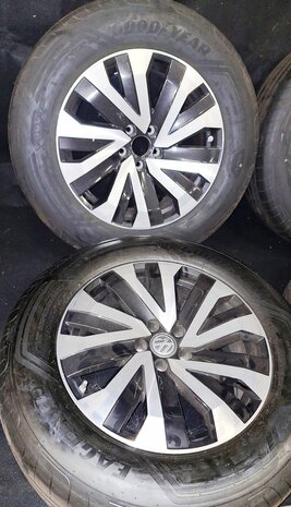 Org. velgenset velgen velg set 18 inch Q7 Touareg Cayenne