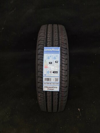 zomerband zomer band GoodYear 185 75 R14 102R ongebruikt