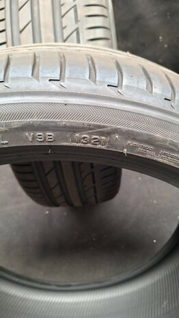 zomerband zomer band Bridgestone Potenza S001 245 40 R20 99Y RF