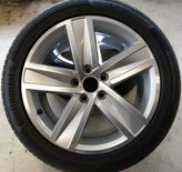 1 stuk los velg origineel VW velg 5x112 17 inch Verme