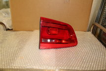 Achterlicht achter binnen Links Touran Facelift 1T0945093