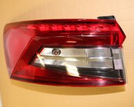 Achterlicht achter Skoda Kodiaq Links achter led 565945207