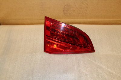 Links Binnen Led Achter Licht Audi A4 Avant 8K9945093B