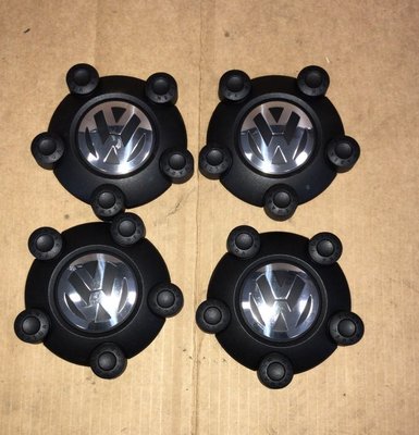 Wieldop set wieldoppenset Volkswagen VW Caddy 5N0601169