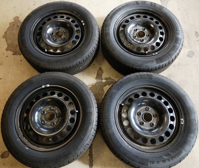 Originele set banden velgen staal 16 inch 205 60 16 dot 4317