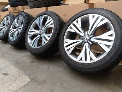 Winter winterbanden demo set 245 45 18 inch Passat Arteon